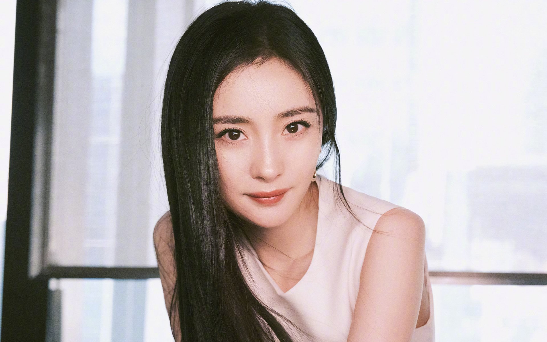 女子100仰澳美包揽前二 中国稳进前五，女子100米仰泳中国队包揽金银铜