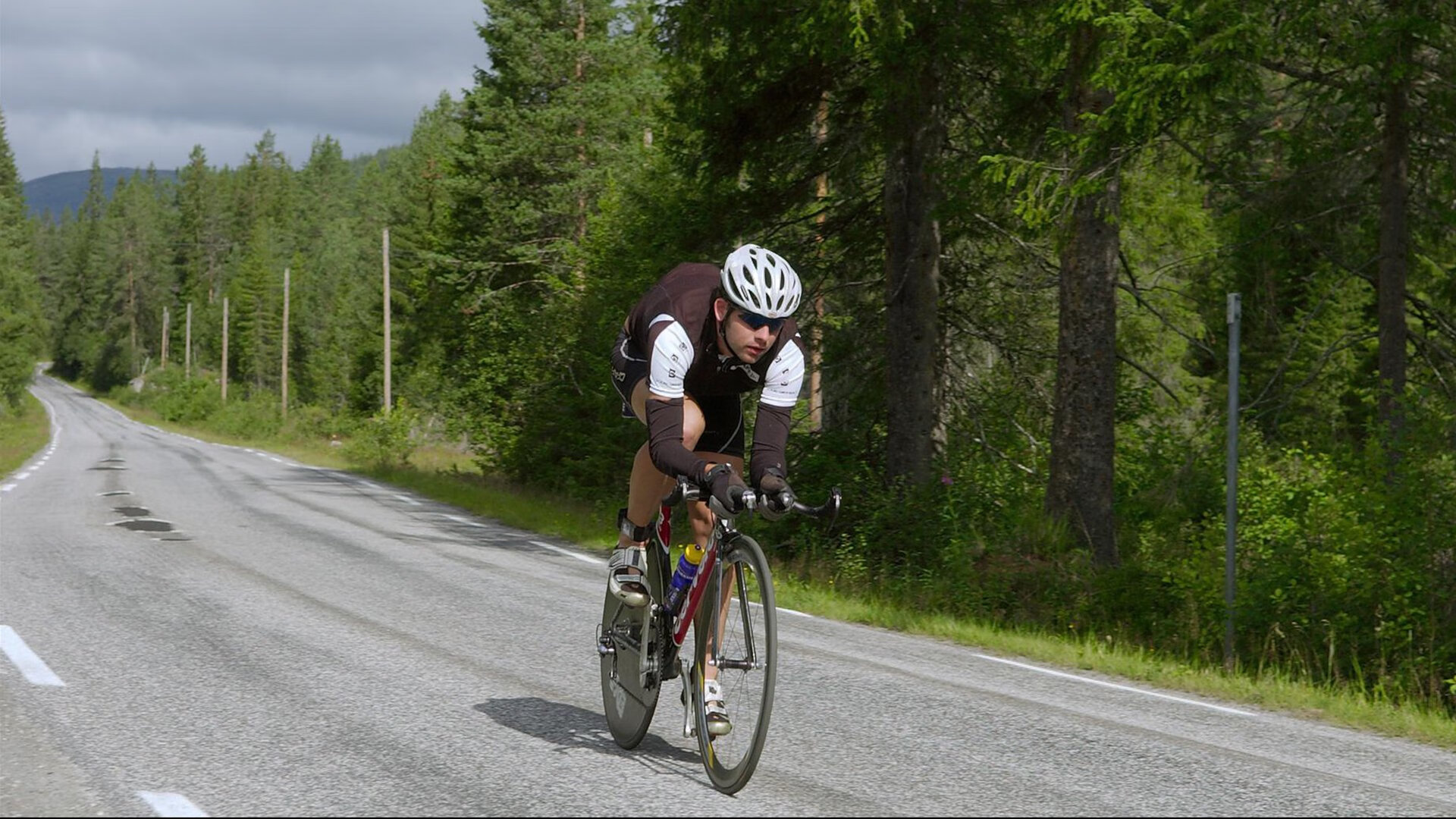 科技推动:虚拟现实与增强现实让比赛“身临其境”,虚拟现实增强现实的含义